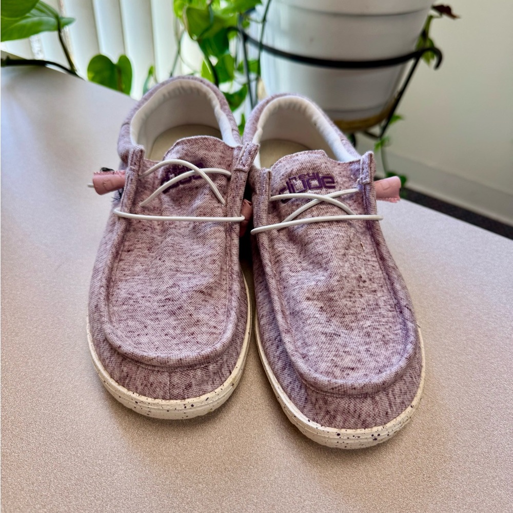 Hey Dude Magenta Casual Shoes